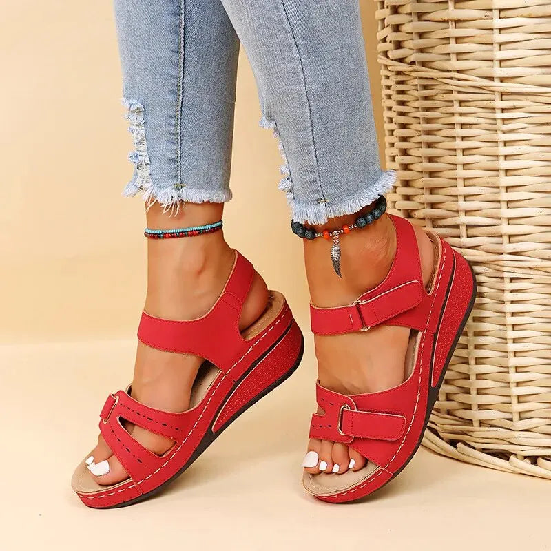Orthopädische Sandalen für Damen